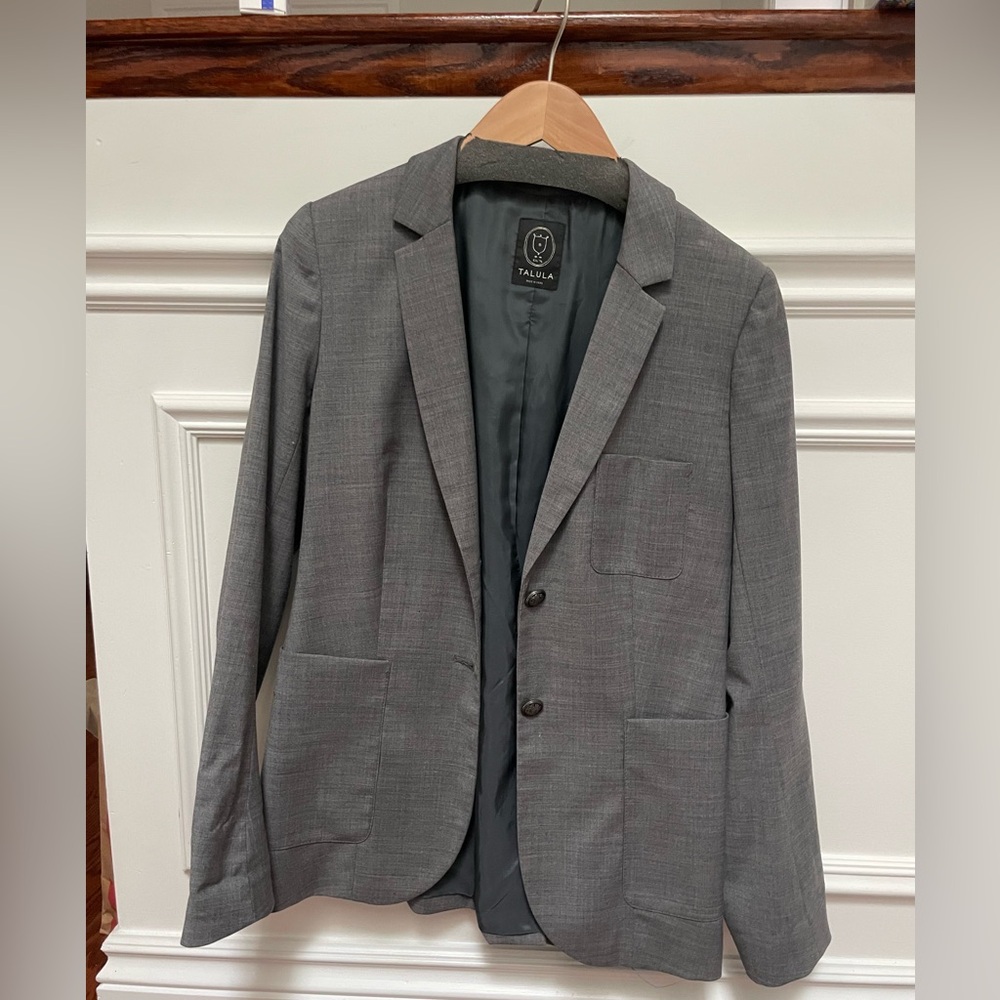 Gray Aritzia Blazer